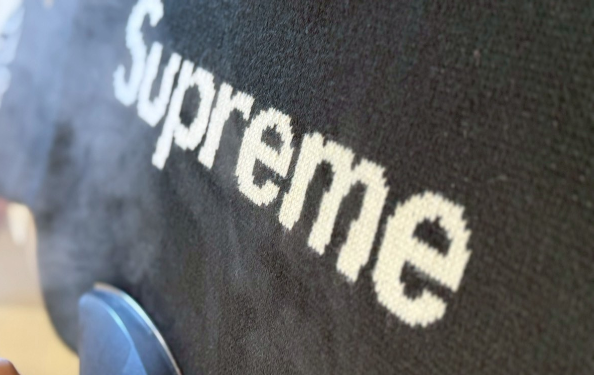 Supreme専門クリーニング
